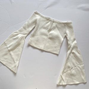 Rib knit crop bell sleeve